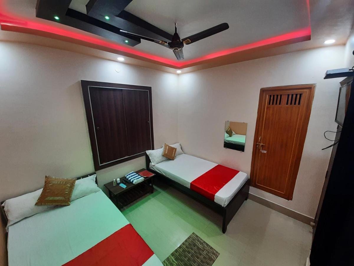 Hotel Shakuntla Palace - 400 Meters Away From Vishnu Pad Temple 7 Mins Walk Gaya Exterior photo