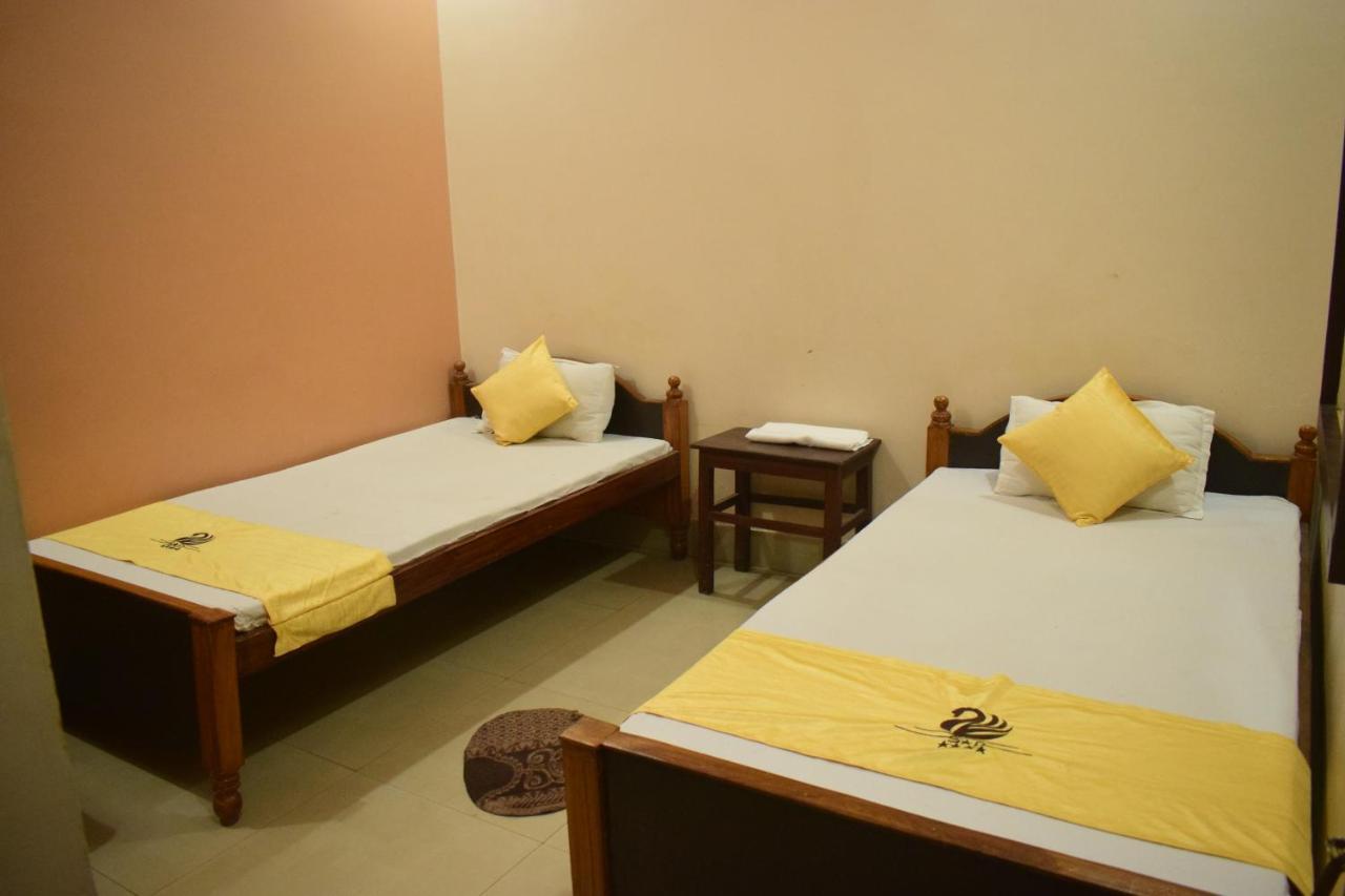 Hotel Shakuntla Palace - 400 Meters Away From Vishnu Pad Temple 7 Mins Walk Gaya Exterior photo
